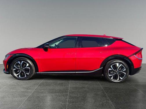 2023 Kia EV6 Wind