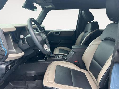Azure Gray Metallic Tri-Coat 2024 Ford Bronco Wildtrak