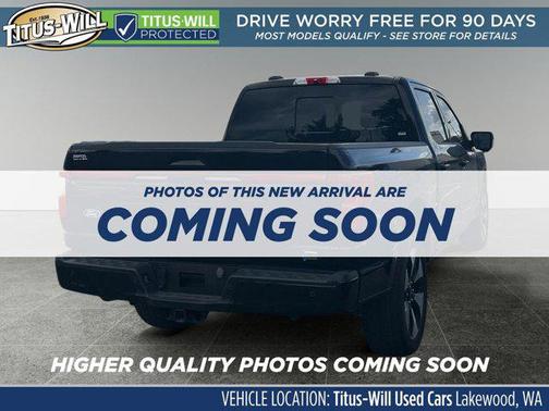 Agate Black Metallic 2024 Ford F-150 Lightning Platinum