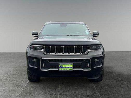 2022 Jeep Grand Cherokee Overland