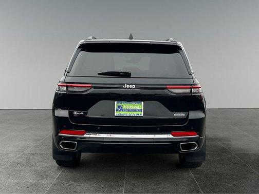 2022 Jeep Grand Cherokee Overland