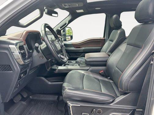 Avalanche 2023 Ford F-150 Lariat