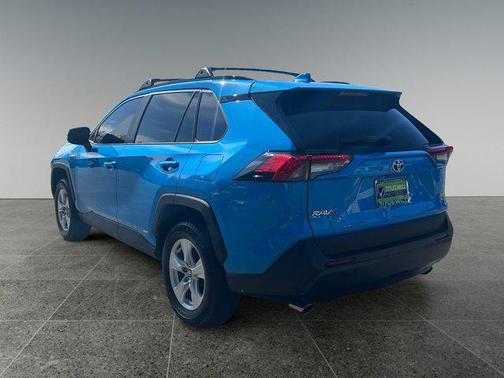 2020 Toyota RAV4 Hybrid XLE
