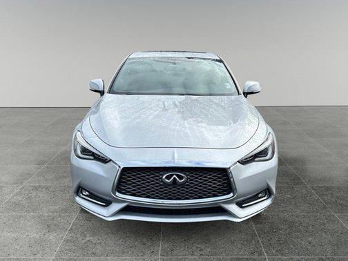 2018 INFINITI Q60 2.0t LUXE