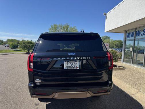 2025 Ford Expedition King Ranch