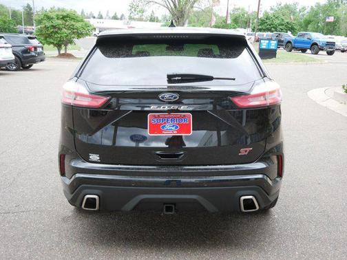 2022 Ford Edge ST