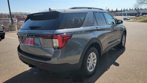 Carbonized Gray Metallic 2026 Ford Explorer Active w/200A Pkg