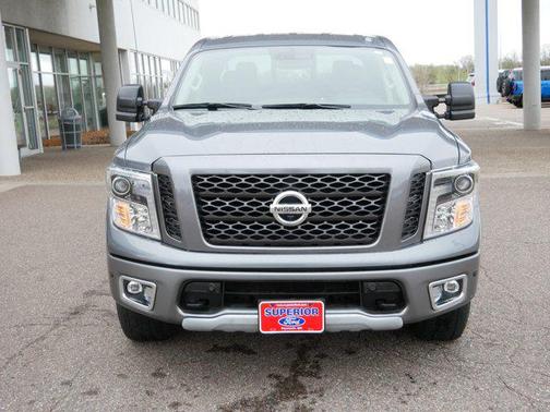 2019 Nissan Titan PRO-4X