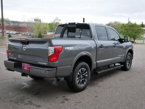 2019 Nissan Titan PRO-4X
