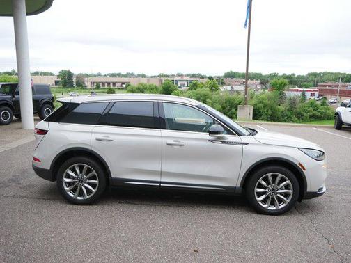 2021 Lincoln Corsair Standard