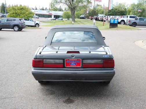 Gray 1989 Ford Mustang LX Sport