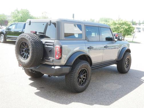 Carbonized Gray Metallic 2022 Ford Bronco Wildtrak