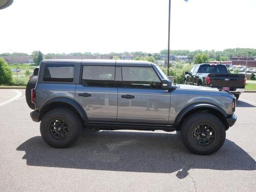 Carbonized Gray Metallic 2022 Ford Bronco Wildtrak