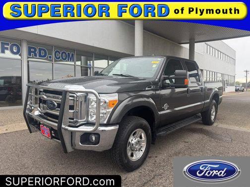 Magnetic Metallic 2016 Ford F-250 XLT