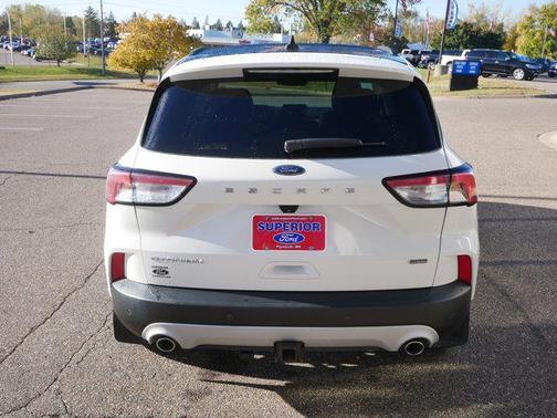 2021 Ford Escape Titanium