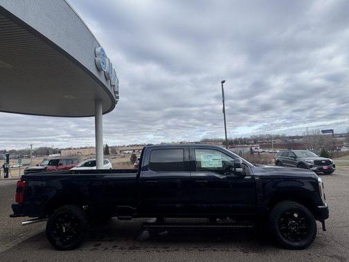 2025 Ford F-350 Lariat