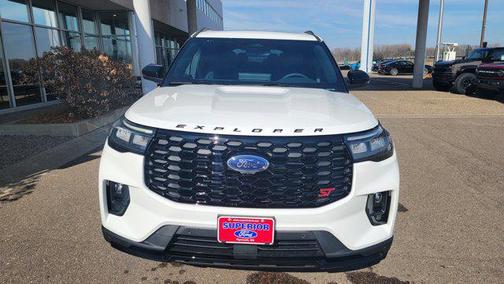 Star White Metallic Tri-Coat 2026 Ford Explorer ST