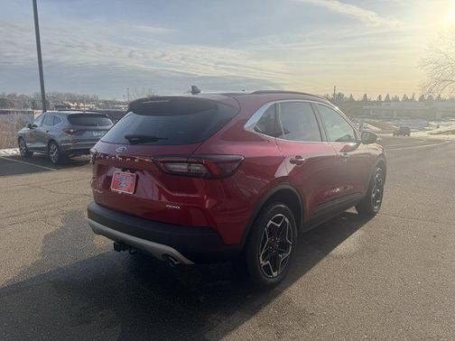 2026 Ford Escape Platinum