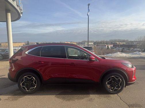 2026 Ford Escape Platinum