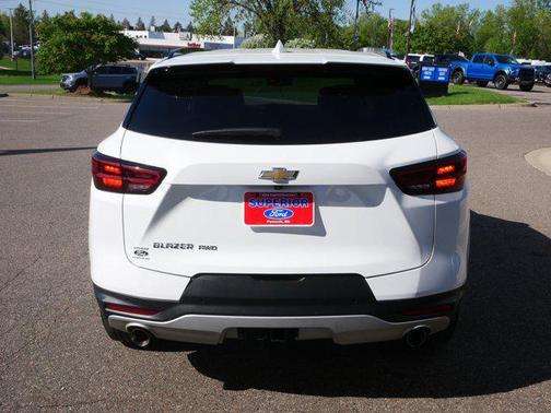 2024 Chevrolet Blazer 2LT