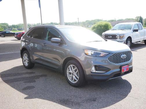 Carbonized Gray Metallic 2023 Ford Edge SEL