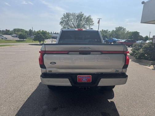 2025 Ford F-150 Lightning LARIAT
