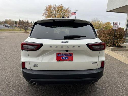 2025 Ford Escape ST-Line Select