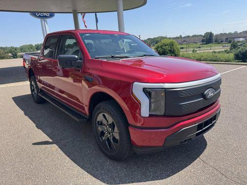 2025 Ford F-150 Lightning Flash