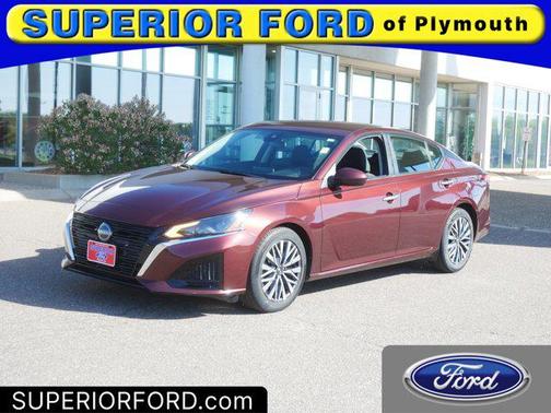 Garnet Pearl Metallic 2023 Nissan Altima 2.5 SV