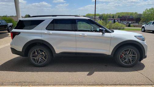 Space White Metallic 2026 Ford Explorer ST-Line