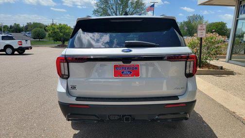 Space White Metallic 2026 Ford Explorer ST-Line