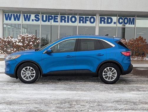 2020 Ford Escape SE