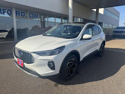 2025 Ford Escape Platinum
