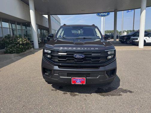 2025 Ford Expedition Max Active 4x4