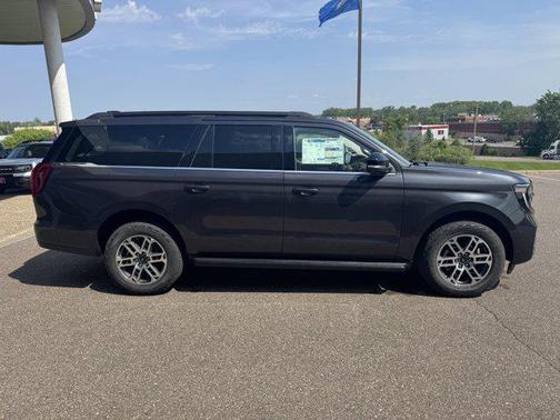 2025 Ford Expedition Max Active 4x4