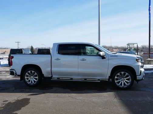 2022 Chevrolet Silverado 1500 High Country