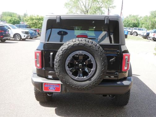 Black 2023 Ford Bronco Badlands