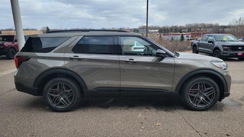Marsh Gray 2026 Ford Explorer ST-Line