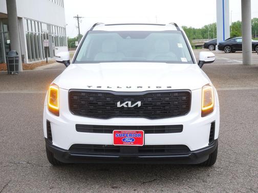 Glacial White Pearl 2022 Kia Telluride EX