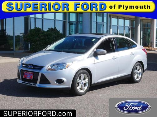 Ingot Silver Metallic 2013 Ford Focus SE