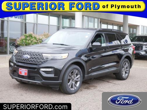 Agate Black Metallic 2023 Ford Explorer XLT
