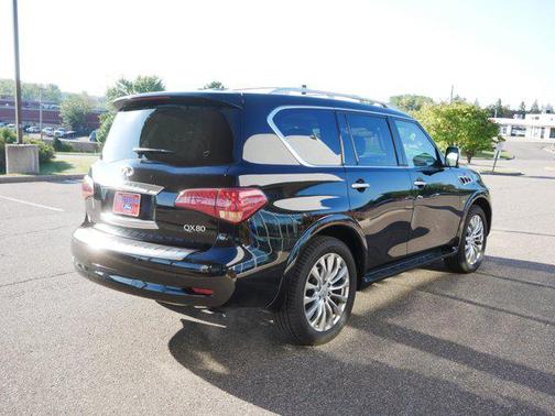 2016 INFINITI QX80 Base
