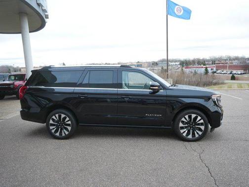 Agate Black Metallic 2025 Ford Expedition Max Platinum