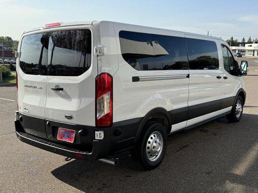 2025 Ford Transit-350 XL