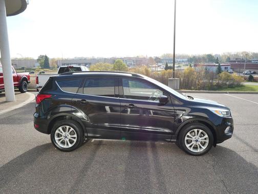 Agate Black Metallic 2019 Ford Escape SEL