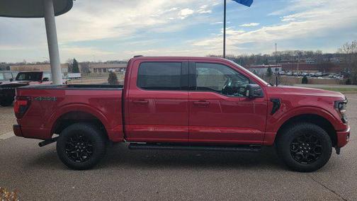 Rapid Red Metallic Tinted Clearcoat 2025 Ford F-150 XLT