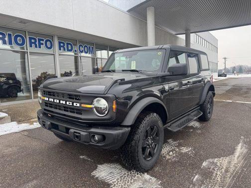 Shadow Black 2025 Ford Bronco Big Bend SUV
