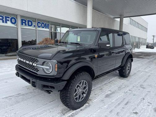 Shadow Black 2025 Ford Bronco Badlands SUV
