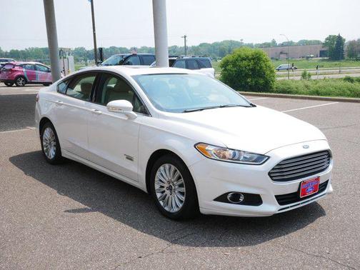 2015 Ford Fusion Energi SE Luxury