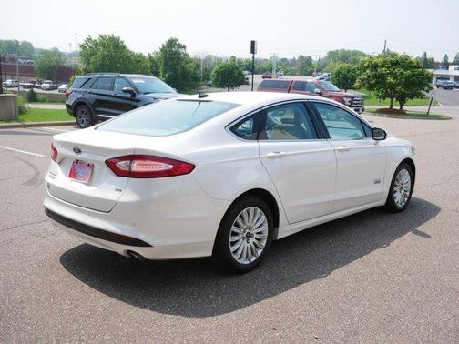 2015 Ford Fusion Energi SE Luxury
